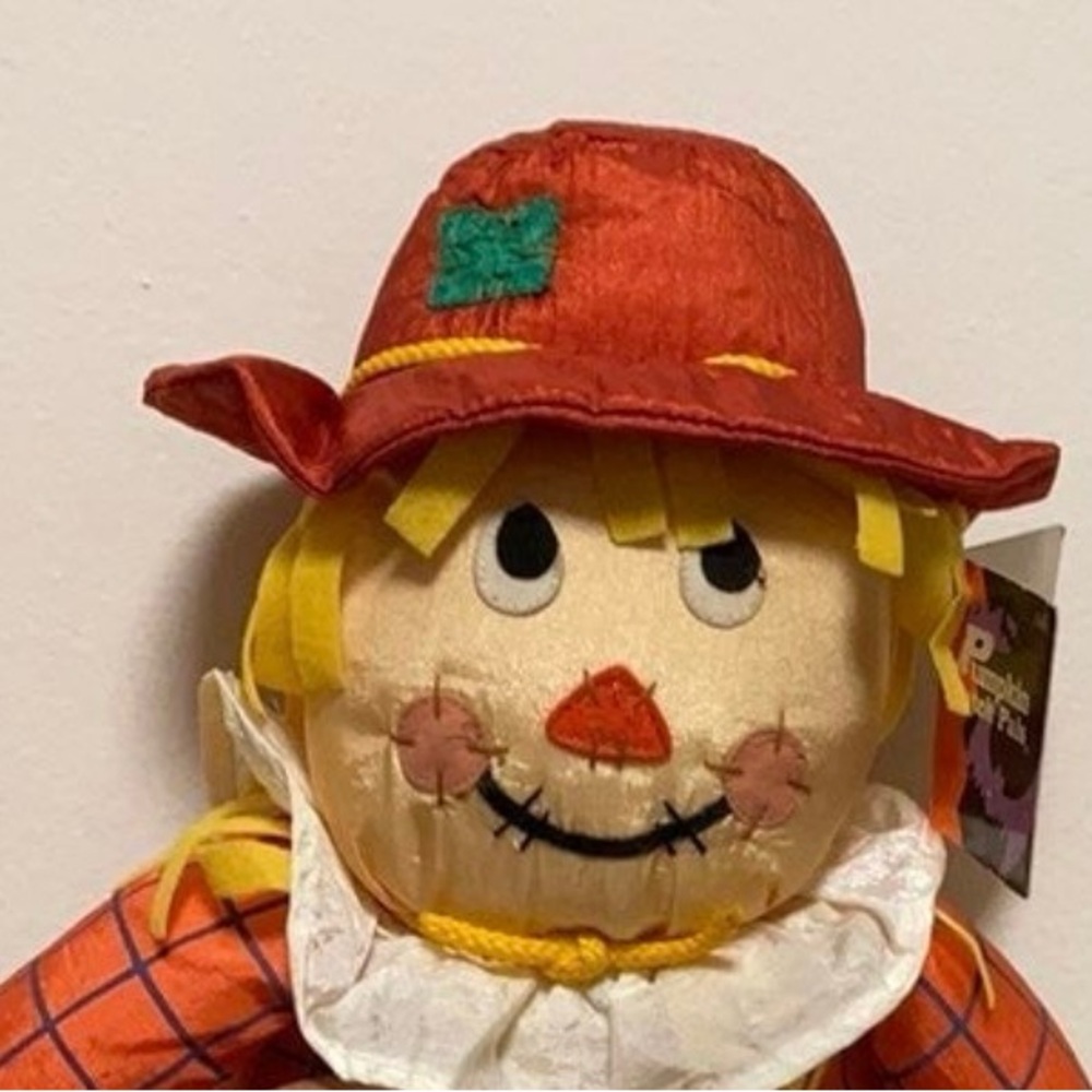Vintage pumpkin gibson patch pal 1996